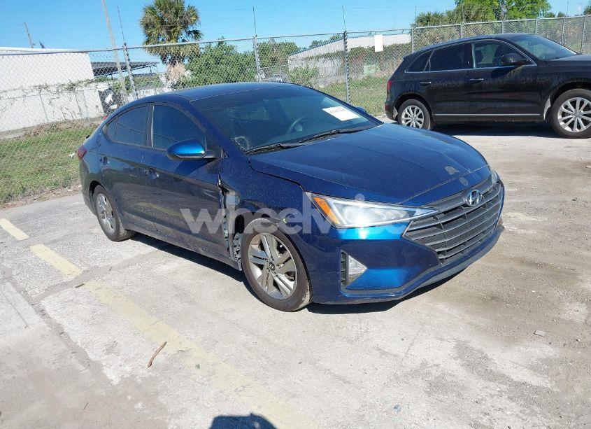 2019 Hyundai Elantra SEL (VIN 5NPD84LF5KH407836) main photo
