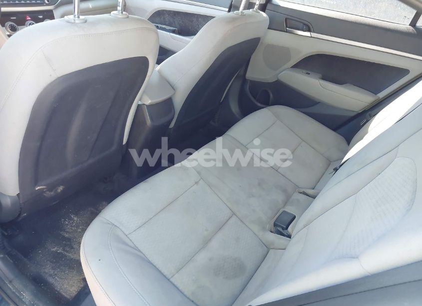 Photo 8 of 2019 Hyundai Elantra SEL (VIN 5NPD84LF5KH407836)