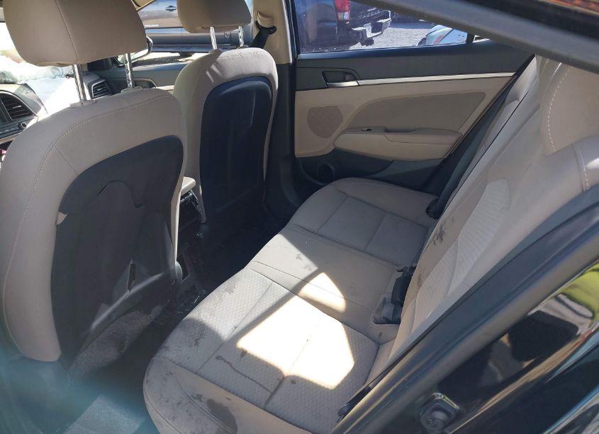 Photo 8 of 2019 Hyundai Elantra SEL (VIN 5NPD84LF5KH416715)