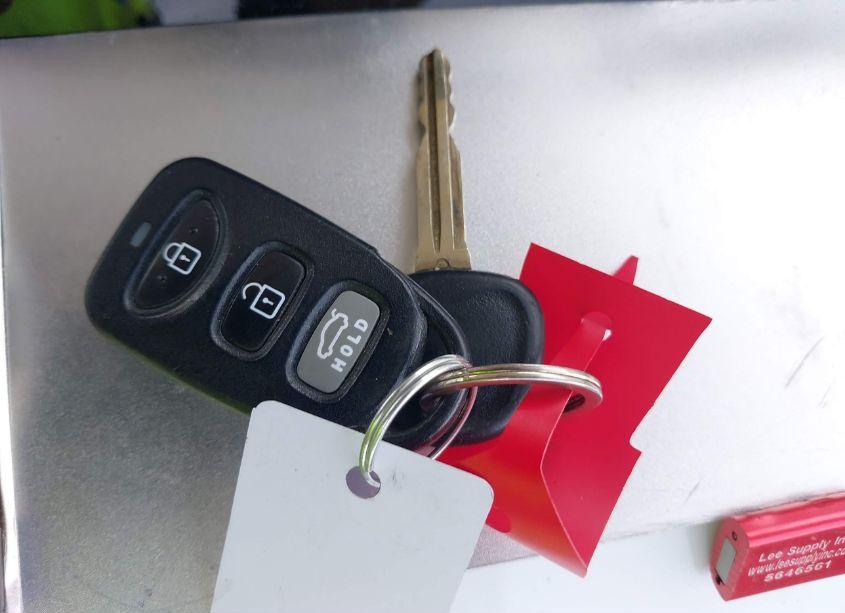 Photo 11 of 2019 Hyundai Elantra SEL (VIN 5NPD84LF5KH435569)