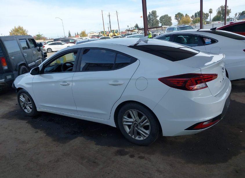 Photo 14 of 2019 Hyundai Elantra SEL (VIN 5NPD84LF5KH435569)