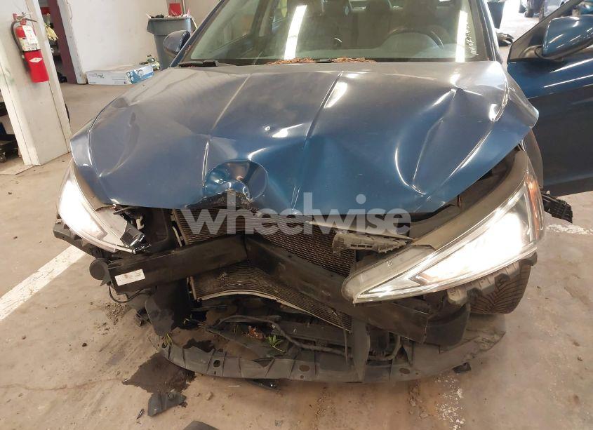 Photo 20 of 2019 Hyundai Elantra SEL (VIN 5NPD84LF5KH438603)