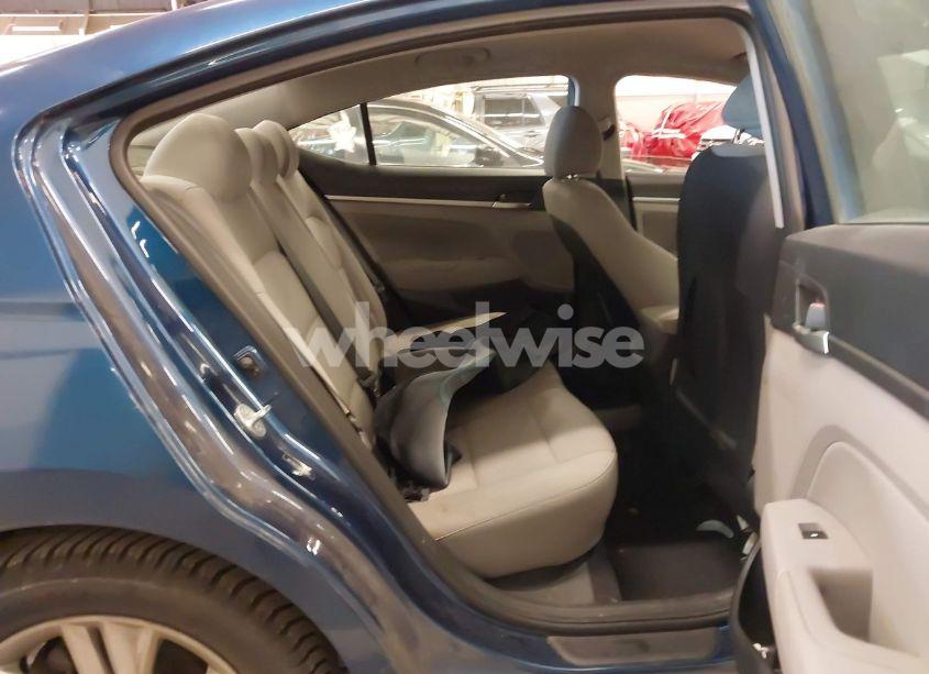 Photo 8 of 2019 Hyundai Elantra SEL (VIN 5NPD84LF5KH438603)