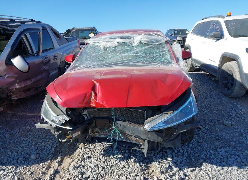 Photo 12 of 2019 Hyundai Elantra SEL (VIN 5NPD84LF5KH441324)