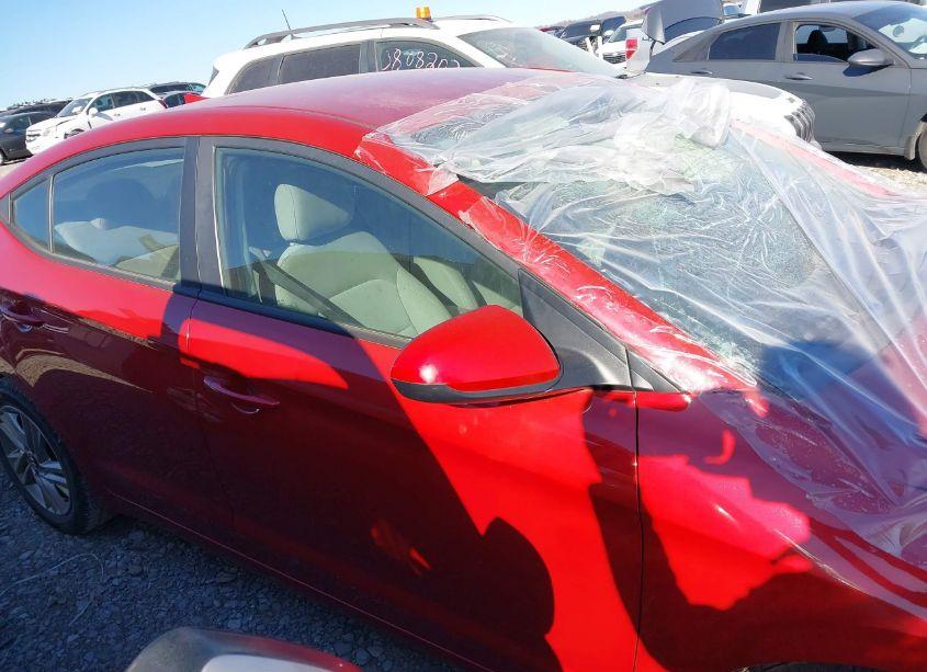 Photo 13 of 2019 Hyundai Elantra SEL (VIN 5NPD84LF5KH441324)