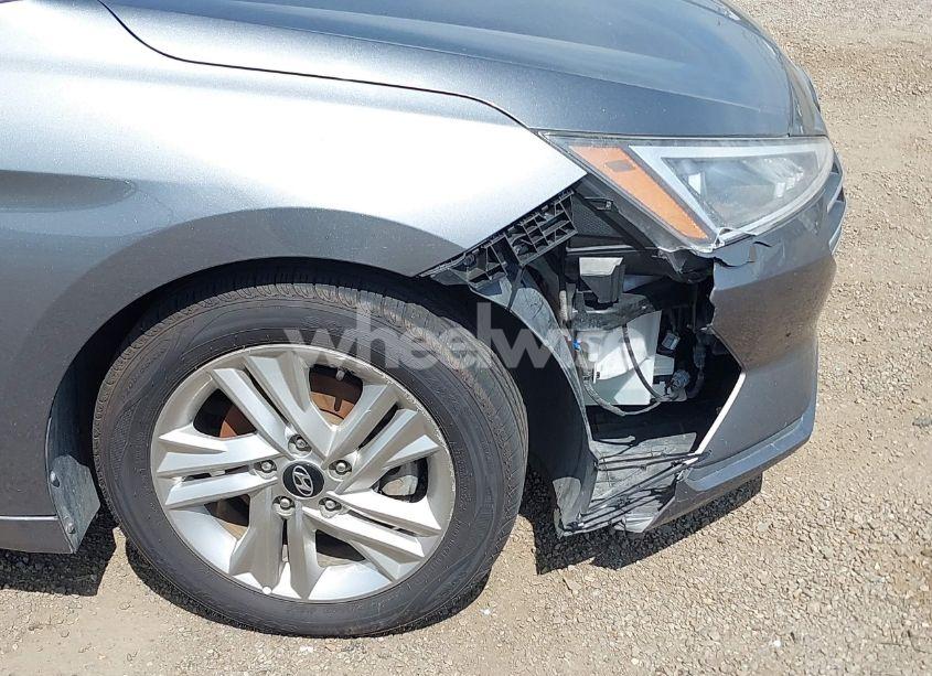 Photo 12 of 2019 Hyundai Elantra SEL (VIN 5NPD84LF5KH476560)