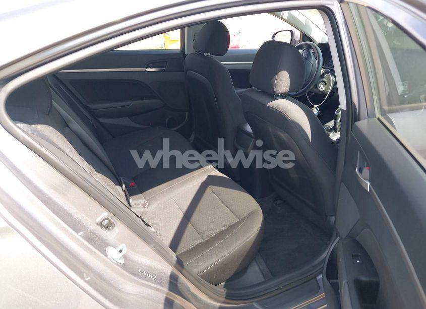 Photo 8 of 2019 Hyundai Elantra SEL (VIN 5NPD84LF5KH476560)