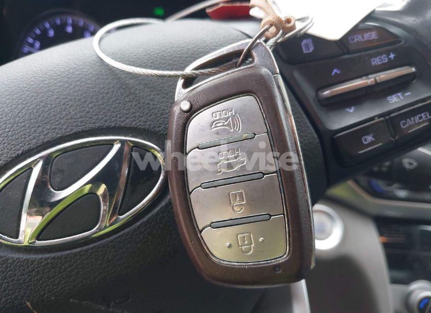 Photo 11 of 2019 Hyundai Elantra VALUE EDITION (VIN 5NPD84LF5KH478616)