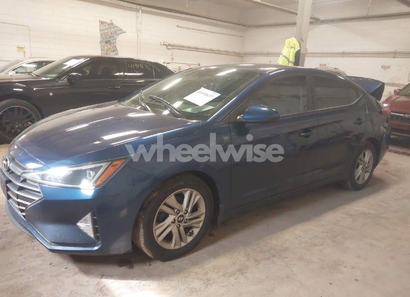 Photo 2 of 2020 Hyundai Elantra SEL (VIN 5NPD84LF5LH518758)