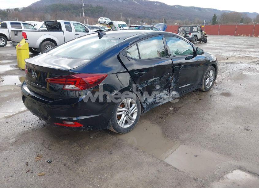 Photo 4 of 2020 Hyundai Elantra SEL (VIN 5NPD84LF5LH530893)