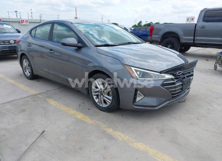 2020 Hyundai Elantra SEL (VIN 5NPD84LF5LH531705) main photo
