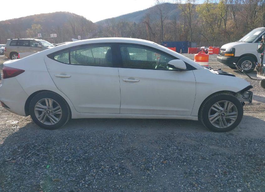 Photo 14 of 2020 Hyundai Elantra SEL (VIN 5NPD84LF5LH539772)