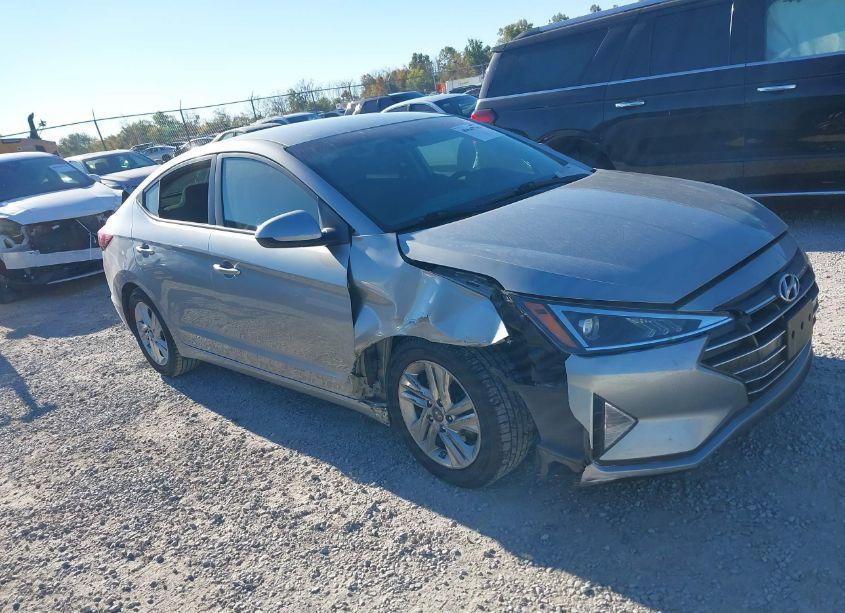 2020 Hyundai Elantra SEL (VIN 5NPD84LF5LH546284) main photo
