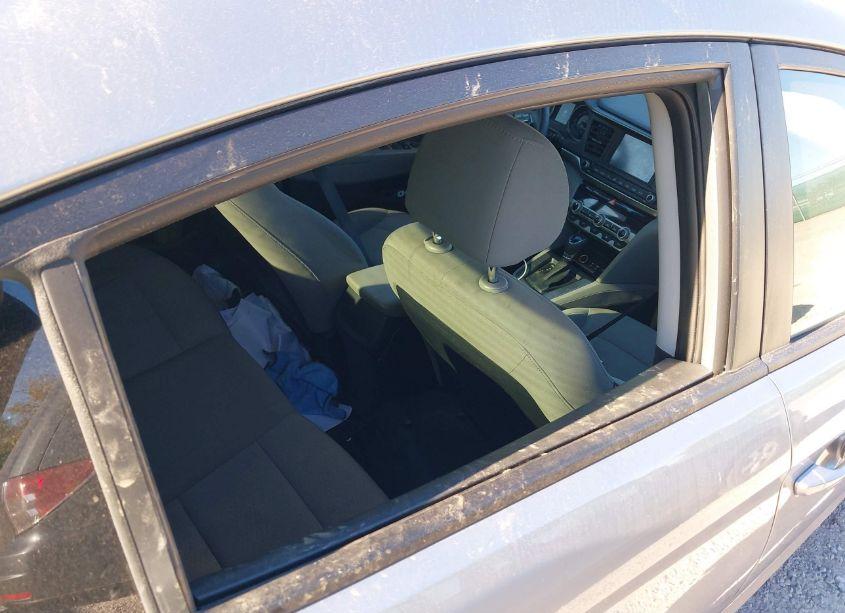 Photo 18 of 2020 Hyundai Elantra SEL (VIN 5NPD84LF5LH546284)