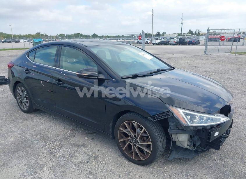 2020 Hyundai Elantra LIMITED (VIN 5NPD84LF5LH557432) main photo