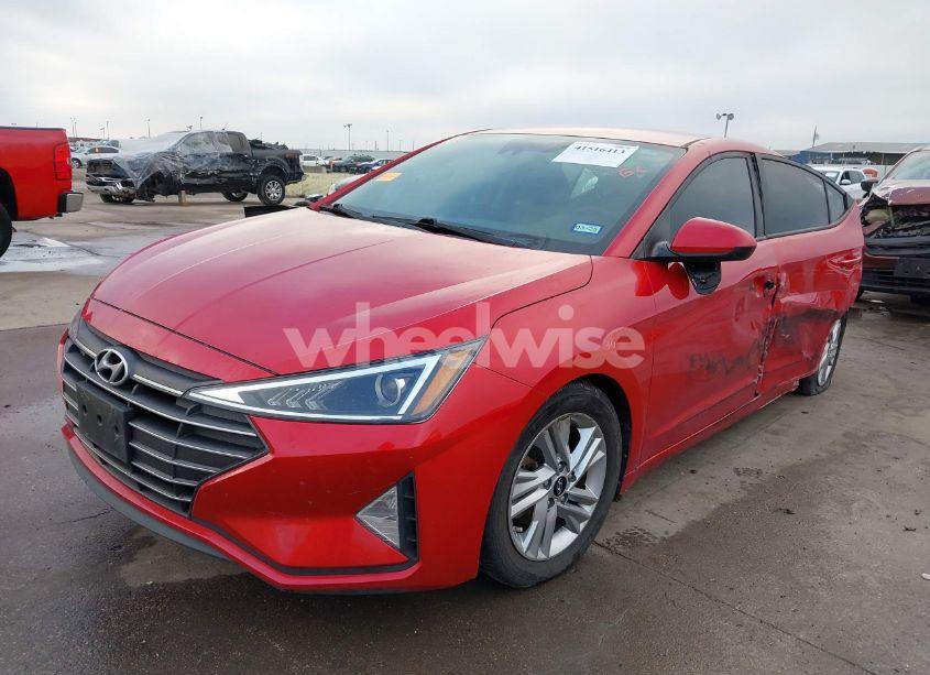 Photo 2 of 2020 Hyundai Elantra SEL (VIN 5NPD84LF5LH564087)