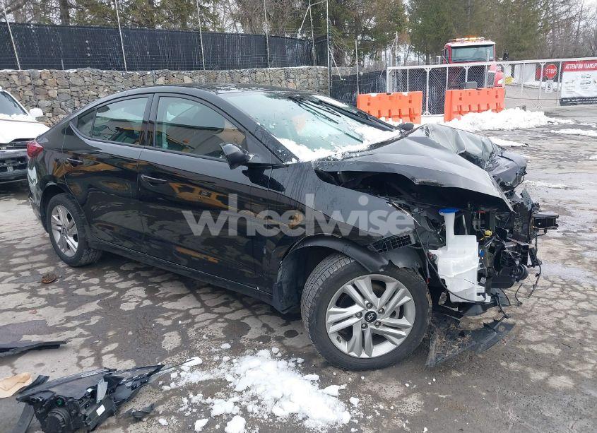 2020 Hyundai Elantra SEL (VIN 5NPD84LF5LH572237) main photo