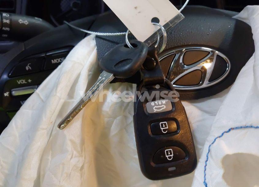 Photo 11 of 2020 Hyundai Elantra SEL (VIN 5NPD84LF5LH572450)