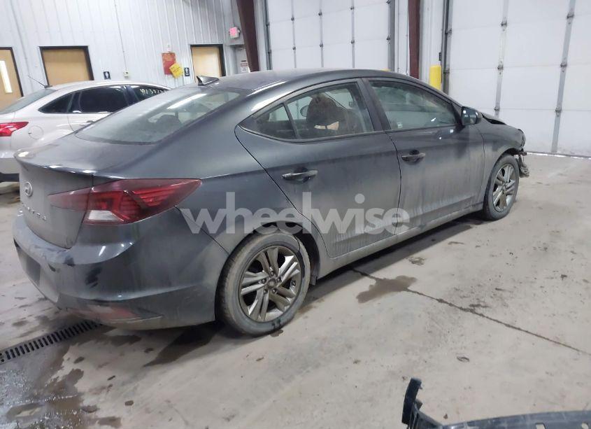 Photo 4 of 2020 Hyundai Elantra SEL (VIN 5NPD84LF5LH572450)