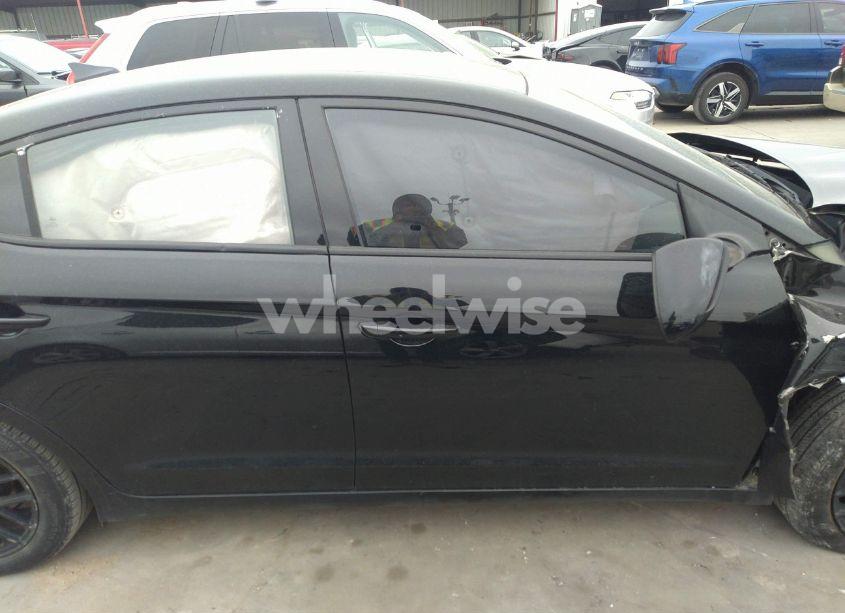 Photo 14 of 2020 Hyundai Elantra SEL (VIN 5NPD84LF5LH579463)