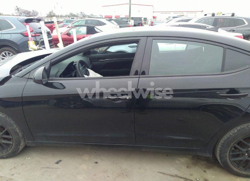 Photo 15 of 2020 Hyundai Elantra SEL (VIN 5NPD84LF5LH579463)