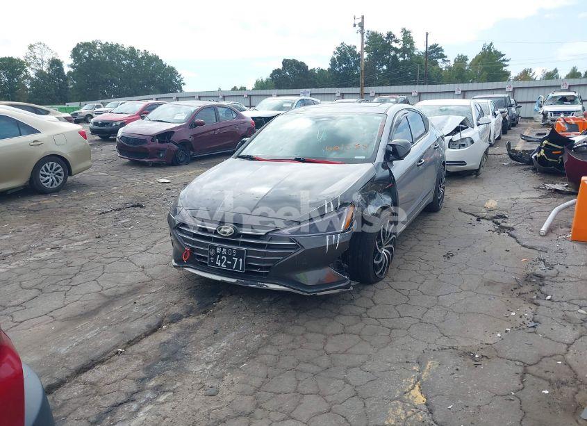 Photo 2 of 2020 Hyundai Elantra VALUE EDITION (VIN 5NPD84LF5LH601655)