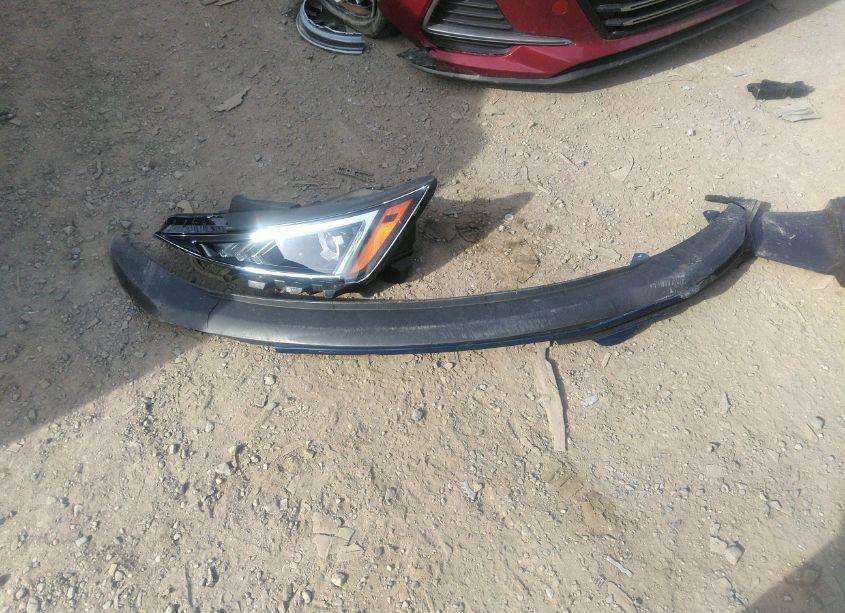 Photo 12 of 2020 Hyundai Elantra SEL (VIN 5NPD84LF5LH609433)