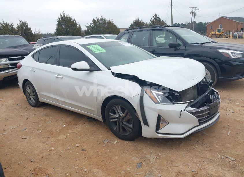 2020 Hyundai Elantra SEL (VIN 5NPD84LF5LH627933) main photo