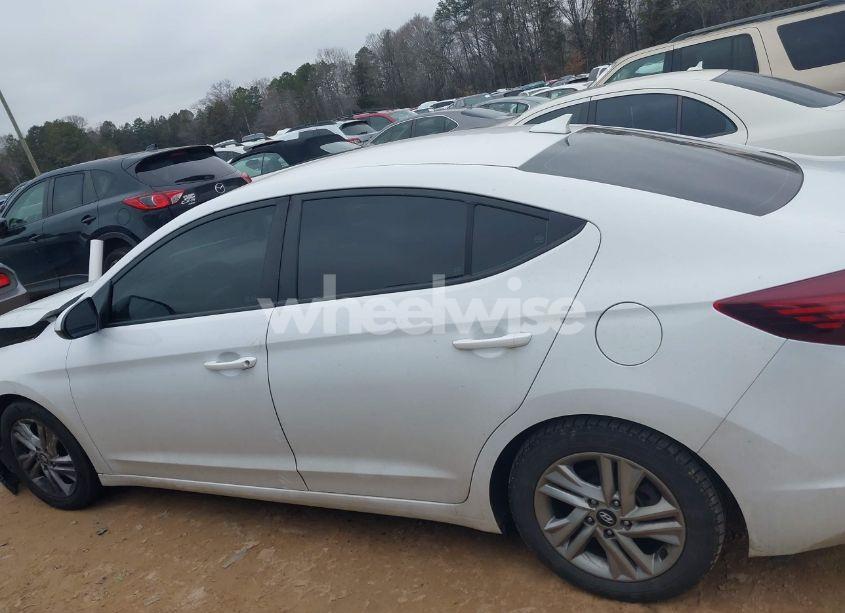 Photo 14 of 2020 Hyundai Elantra SEL (VIN 5NPD84LF5LH627933)