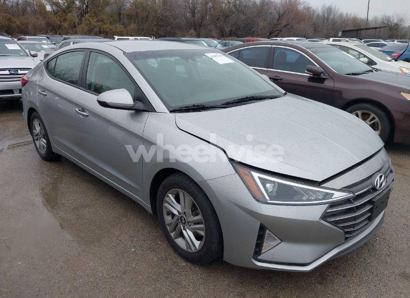 2020 Hyundai Elantra SEL (VIN 5NPD84LF5LH632548) main photo