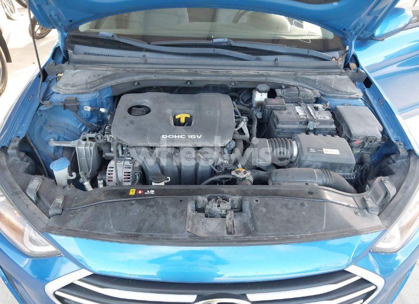 Photo 10 of 2017 Hyundai Elantra SE (VIN 5NPD84LF6HH009625)