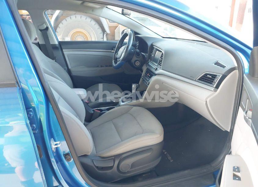 Photo 5 of 2017 Hyundai Elantra SE (VIN 5NPD84LF6HH009625)