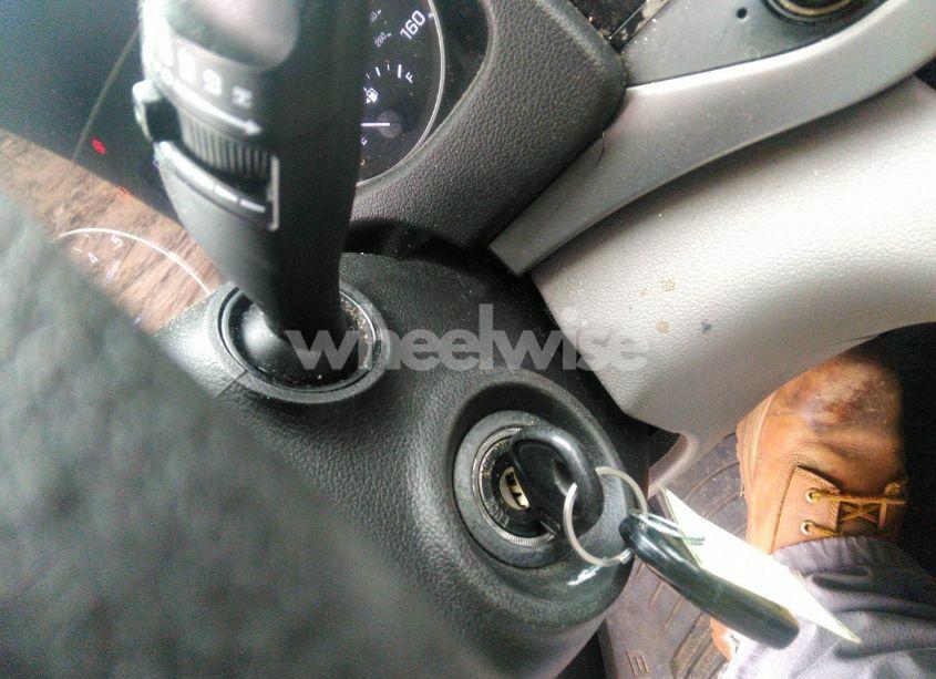 Photo 11 of 2017 Hyundai Elantra SE (VIN 5NPD84LF6HH025596)