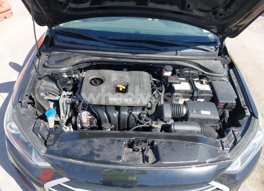 Photo 10 of 2017 Hyundai Elantra SE (VIN 5NPD84LF6HH035786)