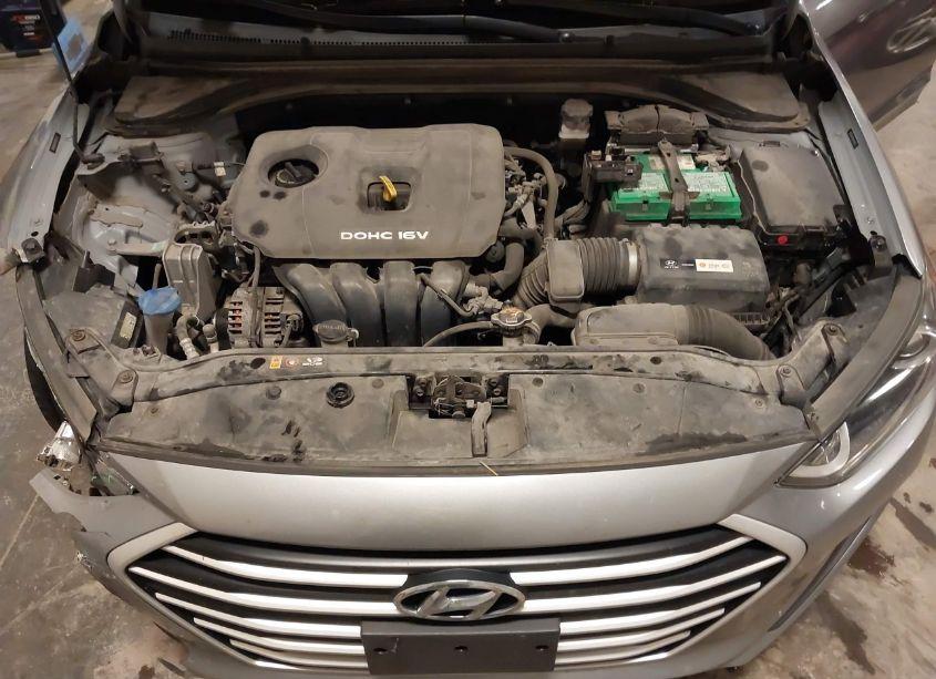 Photo 10 of 2017 Hyundai Elantra SE (VIN 5NPD84LF6HH051423)