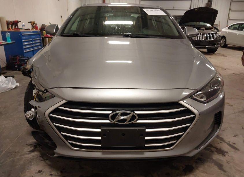 Photo 13 of 2017 Hyundai Elantra SE (VIN 5NPD84LF6HH051423)