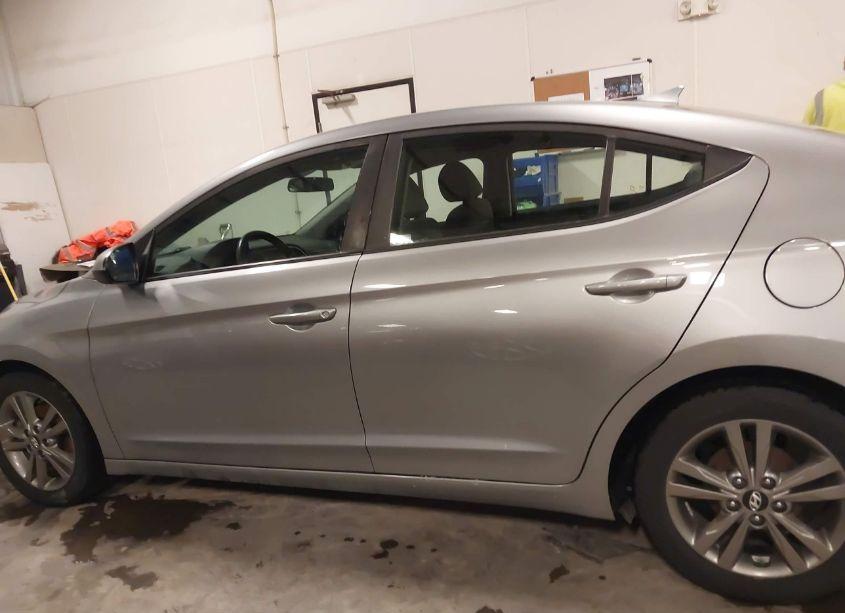 Photo 15 of 2017 Hyundai Elantra SE (VIN 5NPD84LF6HH051423)