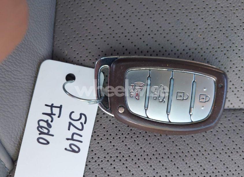 Photo 11 of 2017 Hyundai Elantra LIMITED (VIN 5NPD84LF6HH059344)