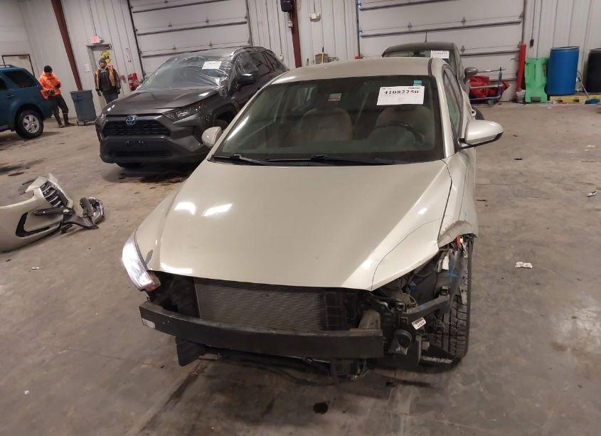 Photo 13 of 2017 Hyundai Elantra SE (VIN 5NPD84LF6HH063183)