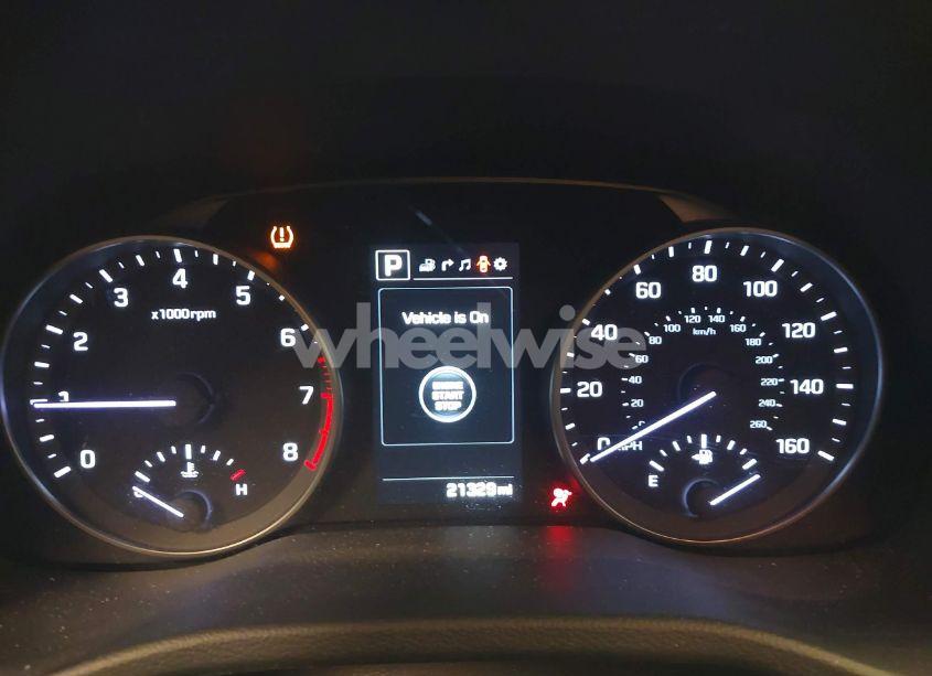 Photo 15 of 2017 Hyundai Elantra LIMITED (VIN 5NPD84LF6HH067122)