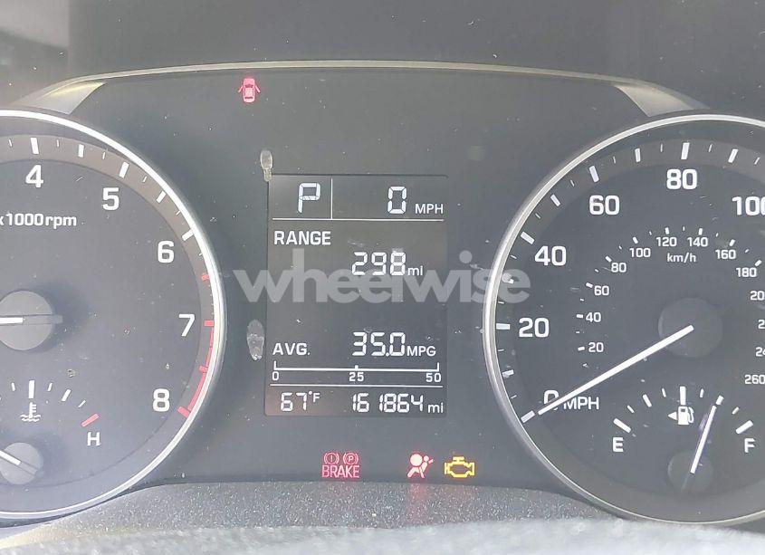Photo 7 of 2017 Hyundai Elantra SE (VIN 5NPD84LF6HH067380)