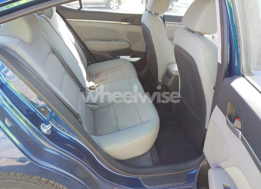 Photo 8 of 2017 Hyundai Elantra SE (VIN 5NPD84LF6HH067380)