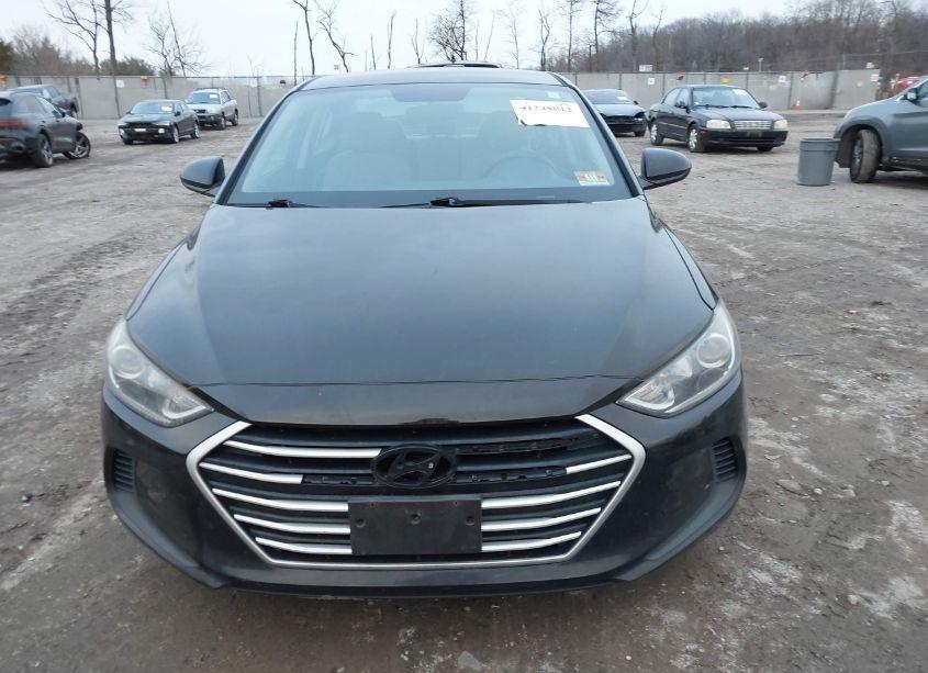 Photo 12 of 2017 Hyundai Elantra SE (VIN 5NPD84LF6HH074555)