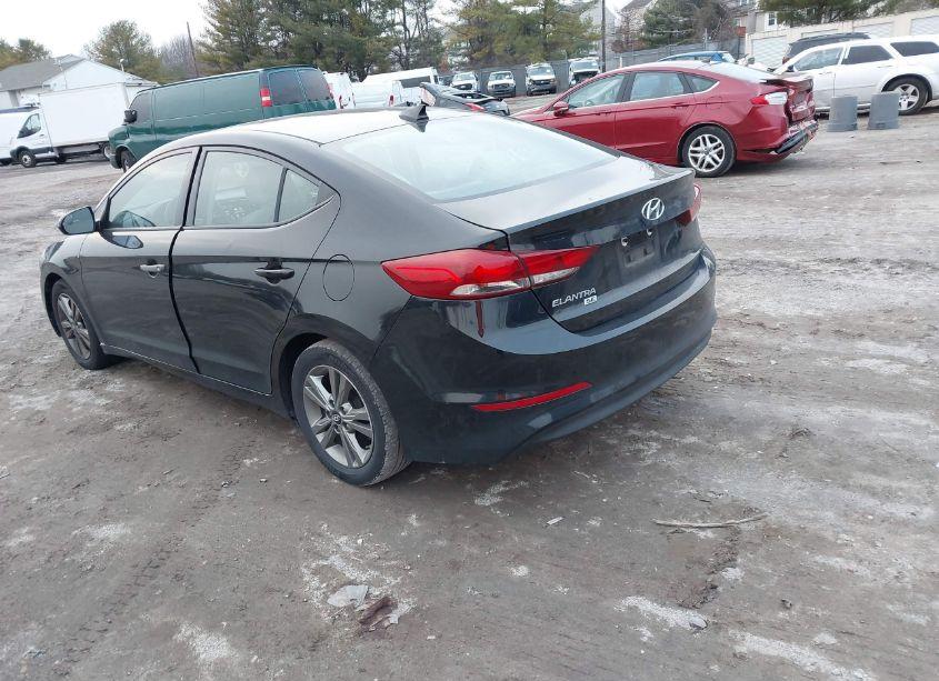 Photo 3 of 2017 Hyundai Elantra SE (VIN 5NPD84LF6HH074555)