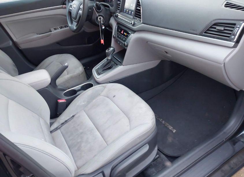 Photo 5 of 2017 Hyundai Elantra SE (VIN 5NPD84LF6HH074555)