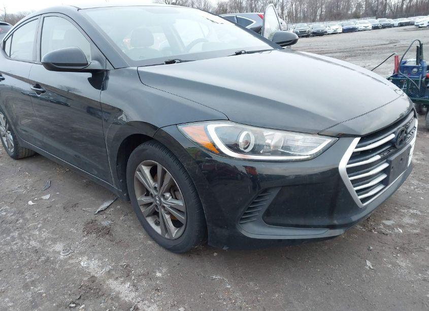 Photo 6 of 2017 Hyundai Elantra SE (VIN 5NPD84LF6HH074555)