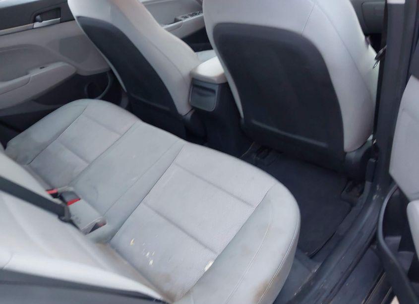 Photo 8 of 2017 Hyundai Elantra SE (VIN 5NPD84LF6HH074555)