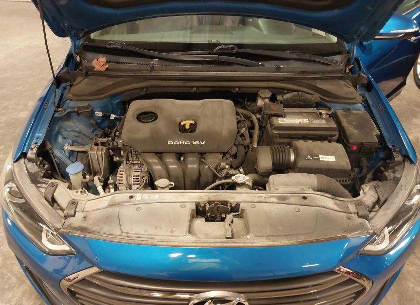 Photo 10 of 2017 Hyundai Elantra LIMITED (VIN 5NPD84LF6HH076306)