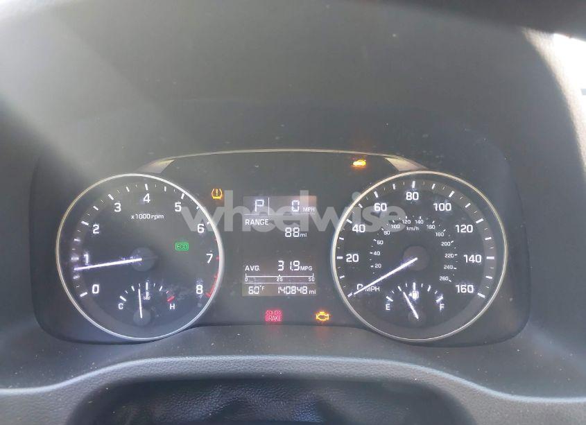 Photo 7 of 2017 Hyundai Elantra SE (VIN 5NPD84LF6HH077536)