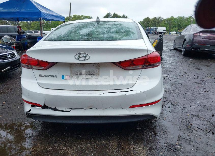 Photo 16 of 2017 Hyundai Elantra SE (VIN 5NPD84LF6HH114536)